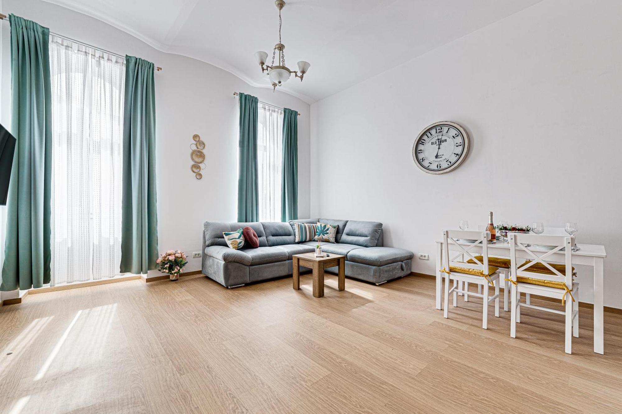 Ari Central Grand Apartments - Luxurious Stay Arad Esterno foto