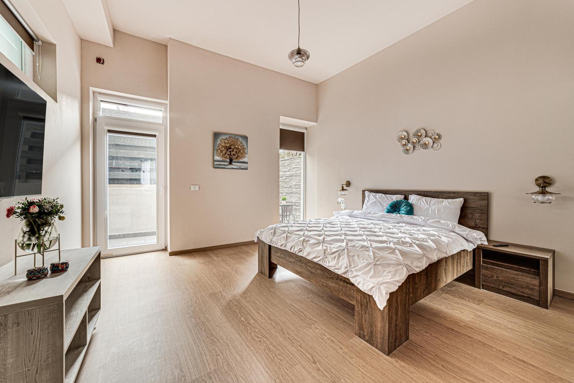 Ari Central Grand Apartments - Luxurious Stay Arad Esterno foto