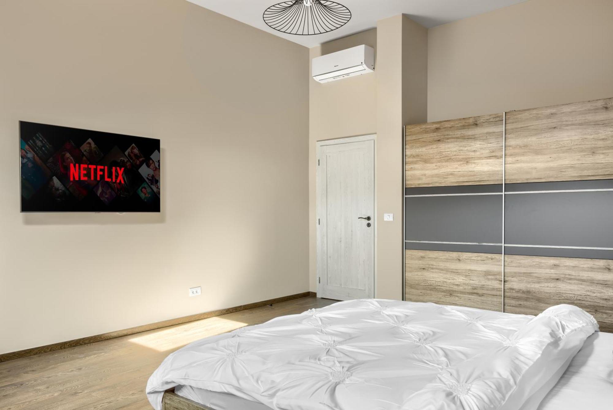 Ari Central Grand Apartments - Luxurious Stay Arad Esterno foto