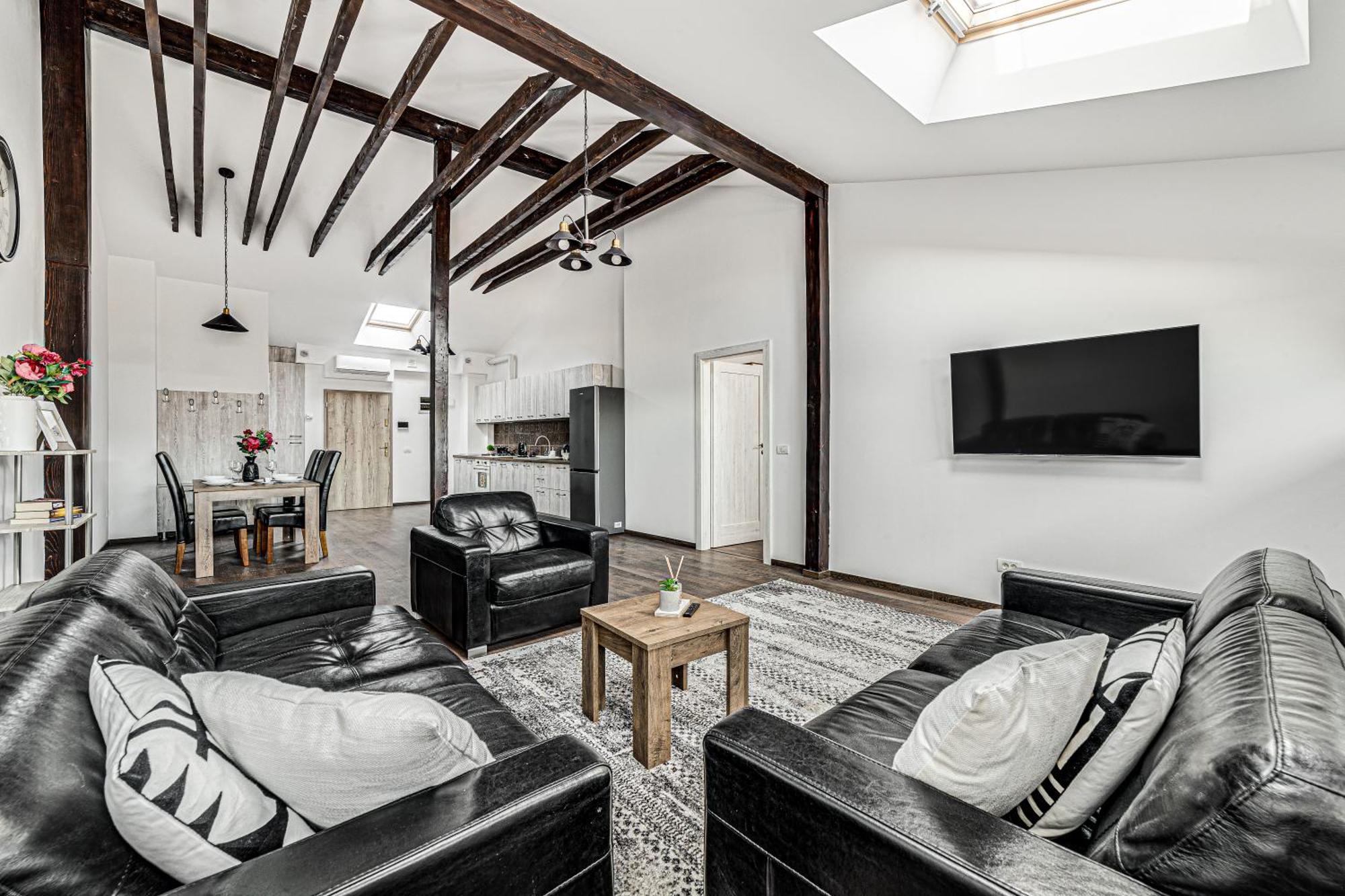 Ari Central Grand Apartments - Luxurious Stay Arad Esterno foto