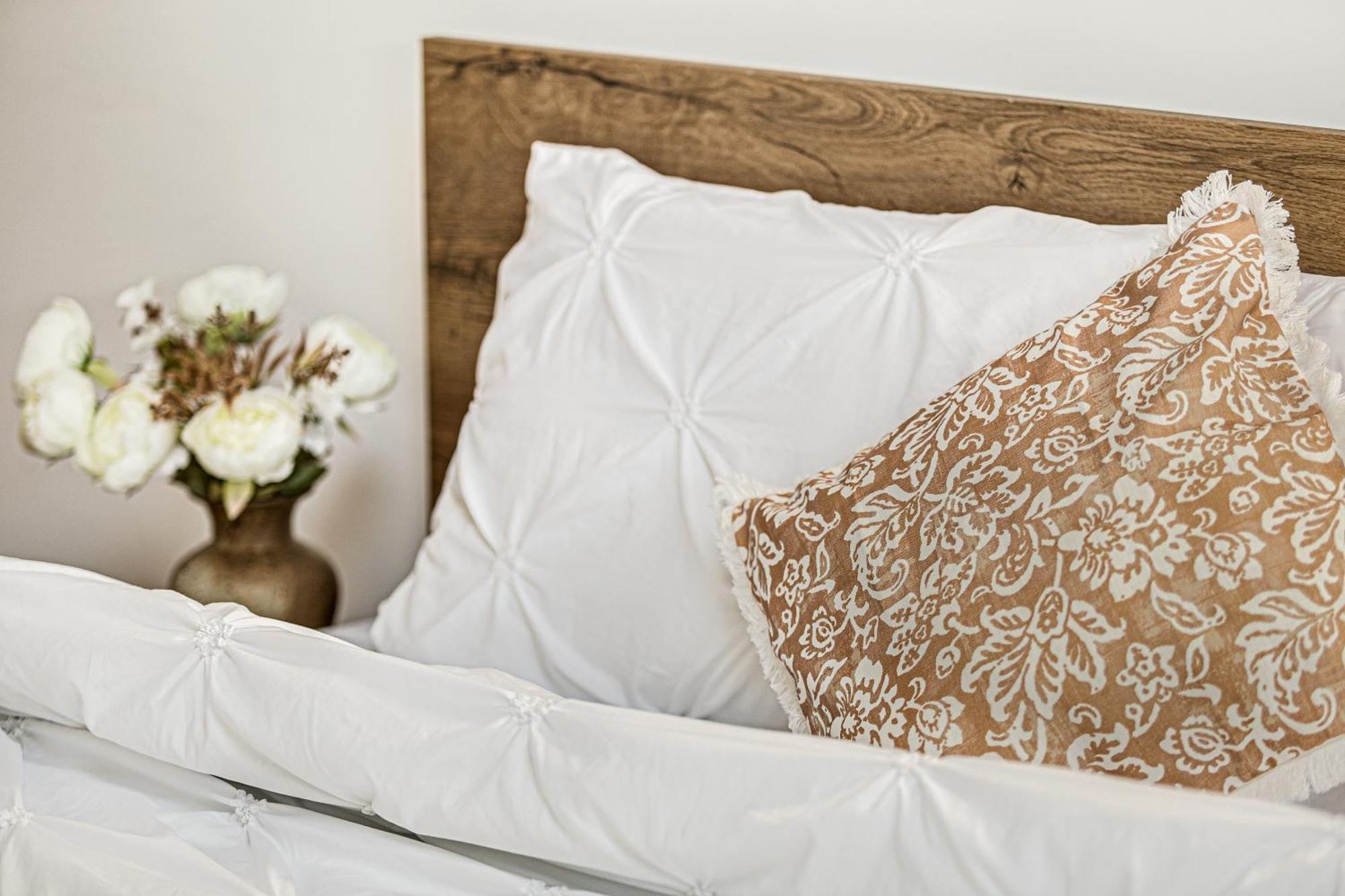 Ari Central Grand Apartments - Luxurious Stay Arad Esterno foto